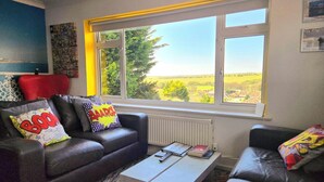 House, 3 Bedrooms, Garden View | Living room - 3 Bed House Stunning Views And Free Parking (Brighton)