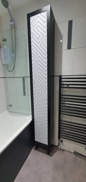 House, 3 Bedrooms, Garden View | Bathroom - 3 Bed House Stunning Views And Free Parking (Brighton)