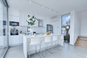 Villa, 3 Bedrooms, Private Pool, Garden View | Interior - Protaras Holiday Villa Wp8 (Paralimni)