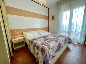 Căn hộ, 1 phòng ngủ, ban công, quang cảnh thành phố | 2 phòng ngủ 