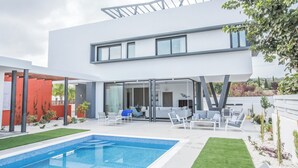 Pool - Protaras Holiday Villa Cr5 (Paralimni)