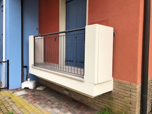 Appartamento, 2 camere da letto, balcone, vista giardino | Balcone