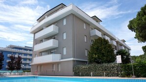 Unclassified image, 2 of 27, button - Great and Bright Apartment With Pool - Beahost (Caorle)