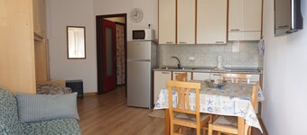 Intimate Studio by the Beach - Beahost
