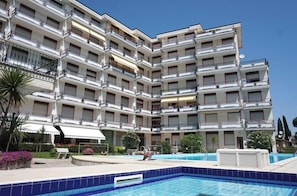 Apartment, 1 Bedroom, Balcony, Ocean View | Pool