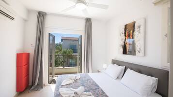 Vila, 3 quartos, piscina particular, vista para o jardim | 3 quartos