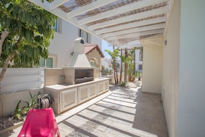 Villa, 3 Bedrooms, Private Pool, Garden View | Garden