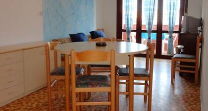 Cozy Flat Close to the sea