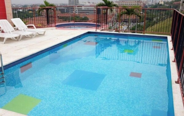 Unclassified image, 1 of 11, button - Luxurious Apartment in Front of the Chipichape Shopping Center (Cali)