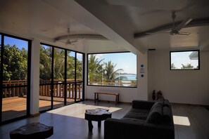 Room, 1 Bedroom, Smoking, Balcony | Living room