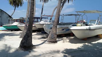 Room, 1 Bedroom, Smoking, Balcony | Beach