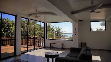 Room, 1 Bedroom, Smoking, Balcony | Living room