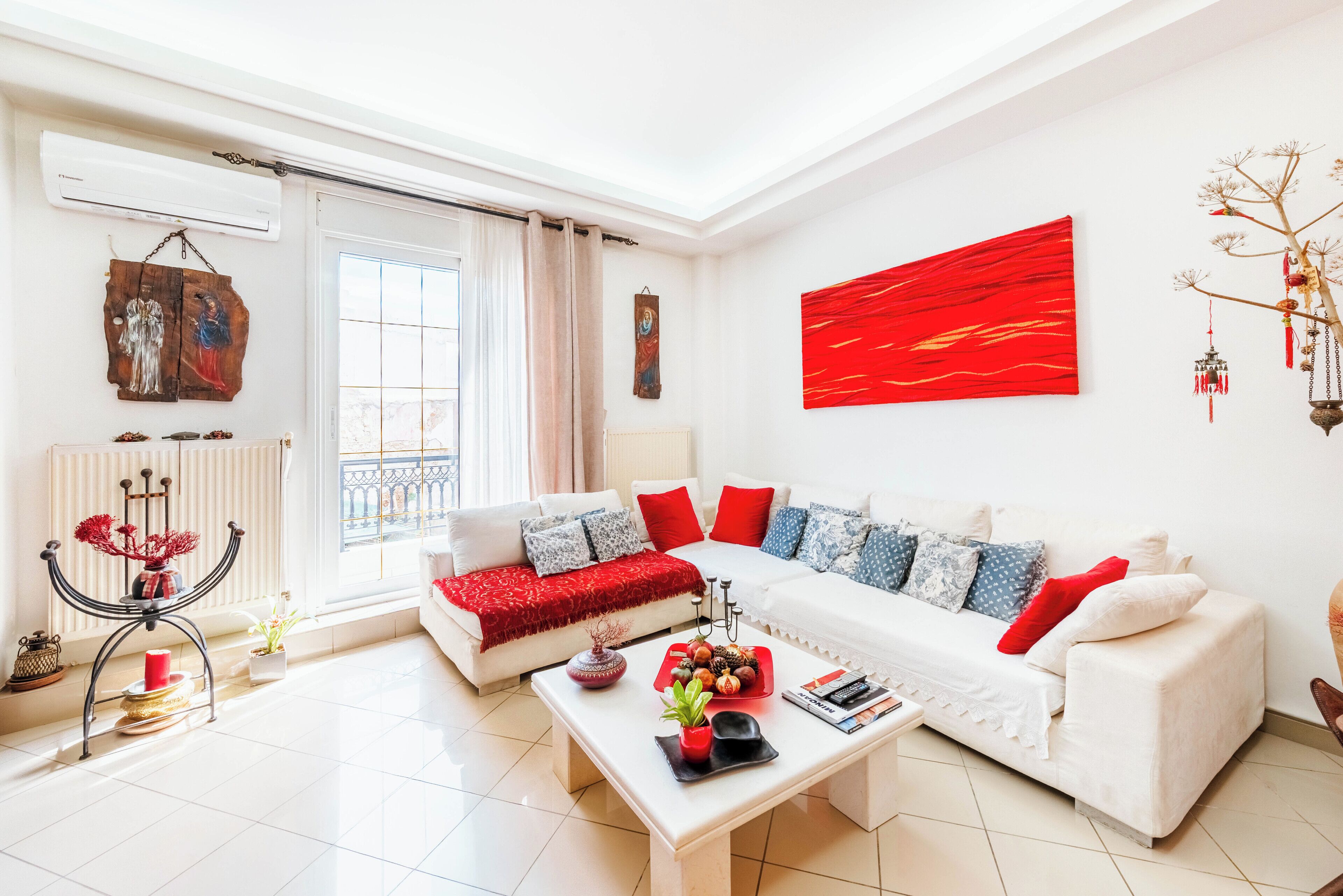 Huis, 2 slaapkamers, roken, balkon | Woonkamer | Boeken