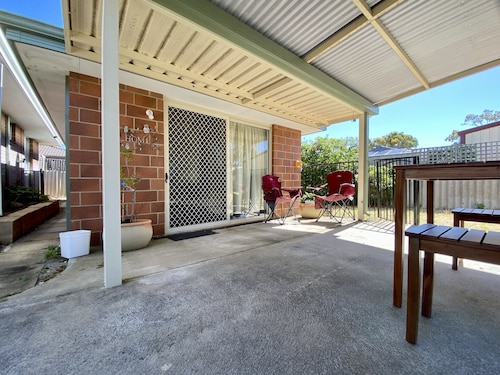 Adorable 1-bedroom Guesthouse near Maiden & beach