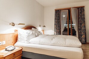 Double Room Single Use | View from room - Haus Spescha (Vaz-Obervaz)