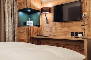 Coffres-forts dans les chambres, bureau, chambres insonorisées