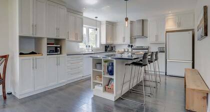 Access to Lake Memphremagog - Spa - Constellation