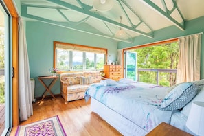 3 bedrooms, iron/ironing board, travel cot, WiFi