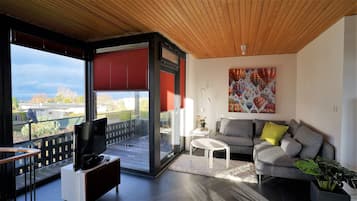 Fernseher, Stereoanlage