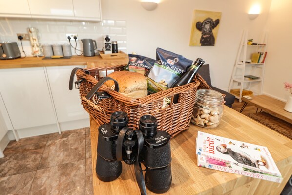 Cottage | Cucina privata | Frigorifero, lavastoviglie, bollitore elettrico, tostapane