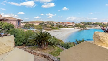 Family Villa, Multiple Bedrooms, 2 Bathrooms, Sea Facing (Villa Oleandri 50m From Seashore) | Pool