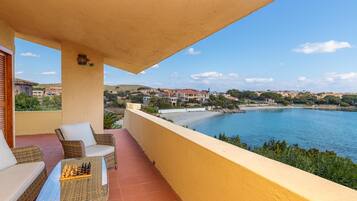 Family Villa, Multiple Bedrooms, 2 Bathrooms, Sea Facing (Villa Oleandri 50m From Seashore) | Terrace/patio