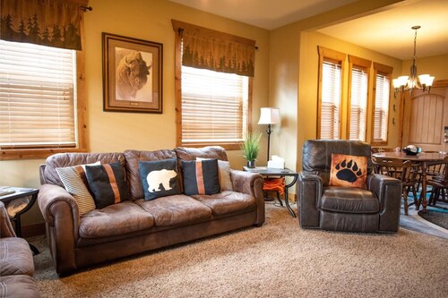 Family Mountain Condo, Near Grand Targhee + Driggs