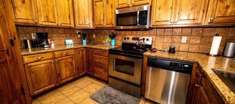 Family Mountain Condo, Near Grand Targhee + Driggs