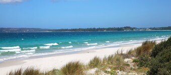 Peppertree Jervis Bay - Pet Friendly Beachfront with Sea Views