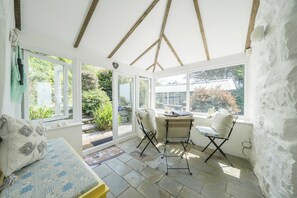 Interior - Sea View Cottage , Walk to Beach , dog Friendly (Harlech)