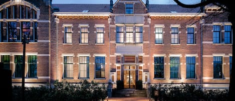 Façade de lâhĂ©bergement