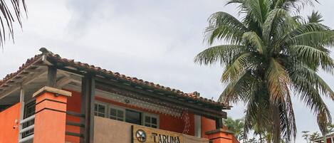 Facciata della struttura