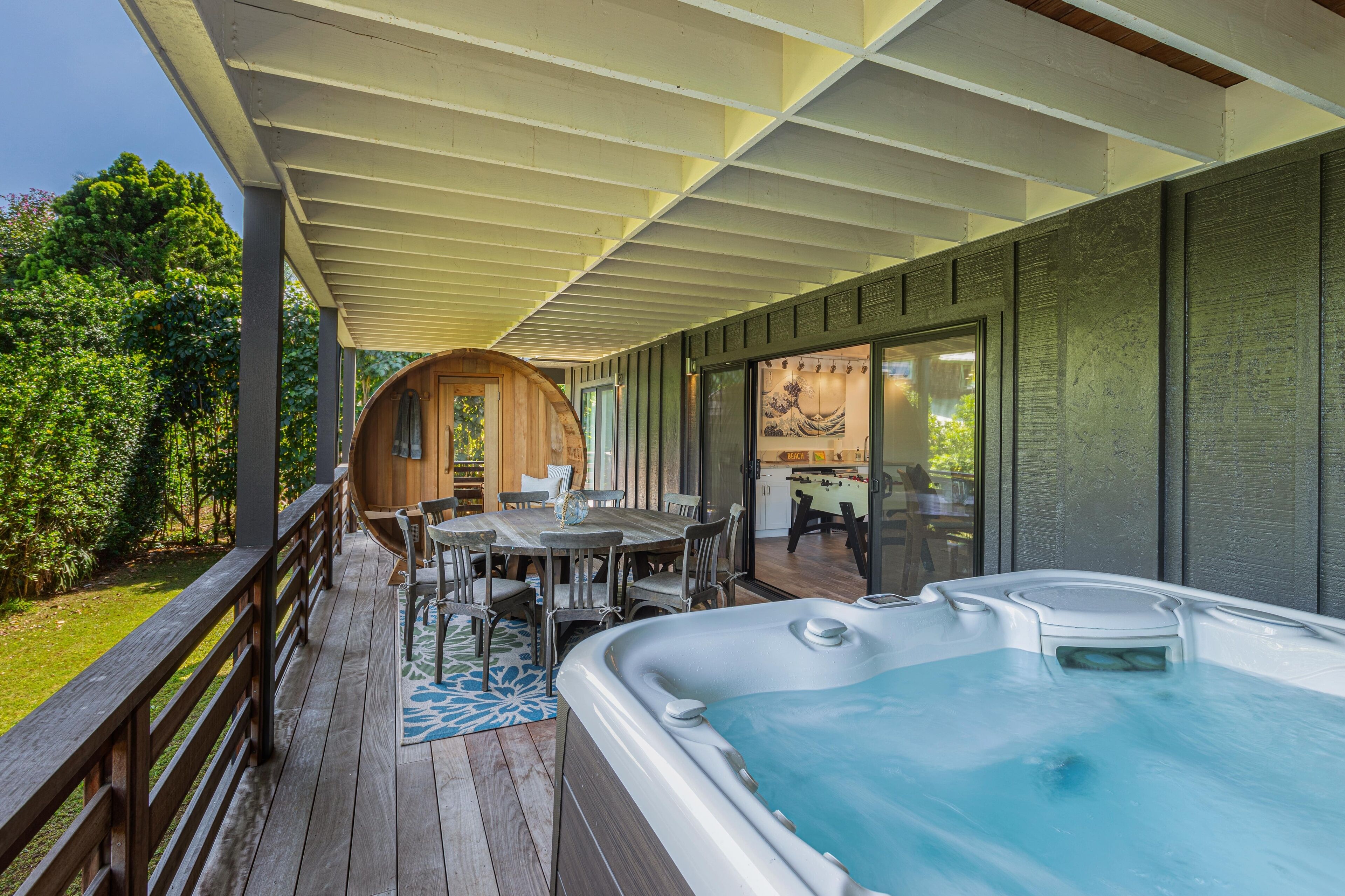 House, 5 Bedrooms | Outdoor dining