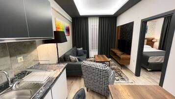 Comfort-suite | 1 soveværelse, egyptiske bomuldslagner, premium-sengetøj