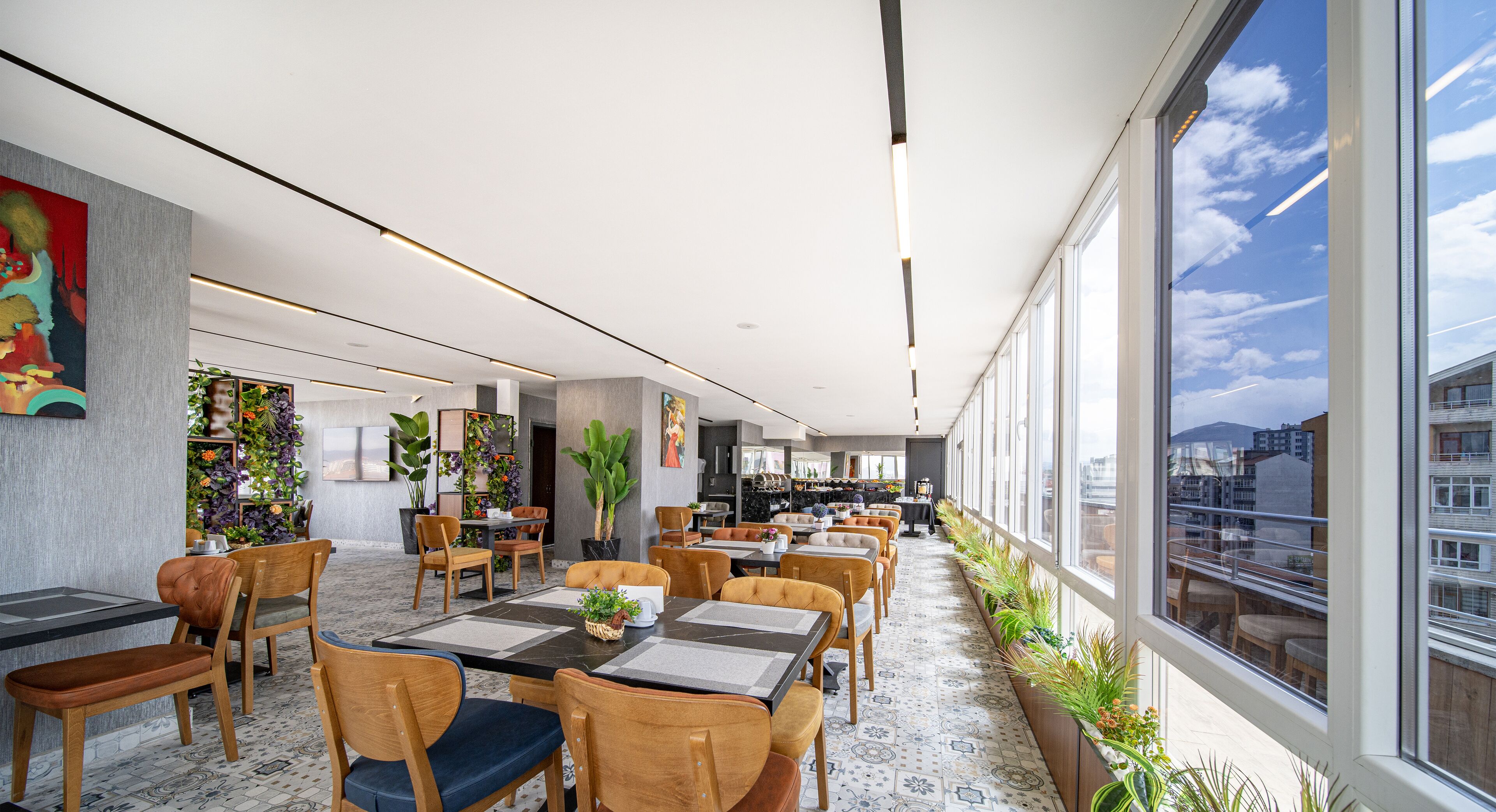 Daily buffet breakfast (TRY 250 per person)