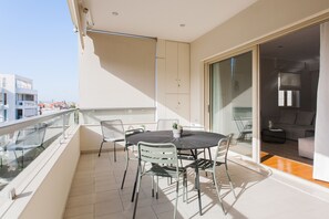 Departamento estándar | Terraza o patio