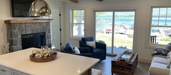 Direct Waterfront Rental 