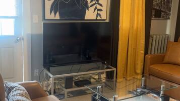 Smart TV, books