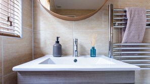 House | Bathroom