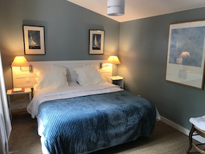 4 bedrooms, iron/ironing board, free WiFi - Villa Gaume in neo-Basque style, 2-minute walk from one of the basin's most beautiful beaches (Lège-Cap-Ferret)