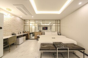 Literie de qualité supérieure, décoration personnalisée