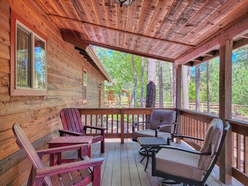 White Oak Retreat in Pinetop Country Club w/Firepit/Grill/Horseshoes!