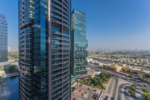 Classic Apartment | View from room - HiGuests - Goldcrest Views 1 (Dubai)