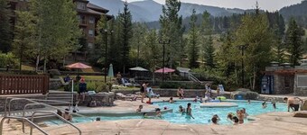 ⛷Nature`s Nook⛷ | Ski In/Out | Pools | Hot Tub