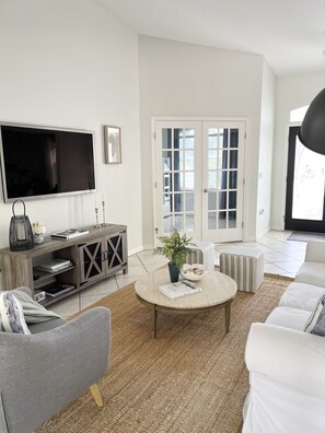 スマートテレビ、テーブルサッカー台