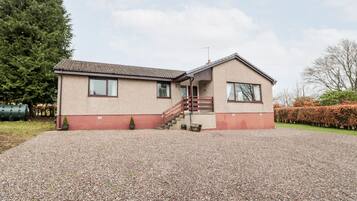 Cottage | Front of property