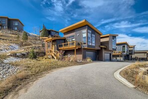 Exterior - Summit Sky Ranch | Near Hiking Trails | Resort Amenities | Mountain Views (Silverthorne)