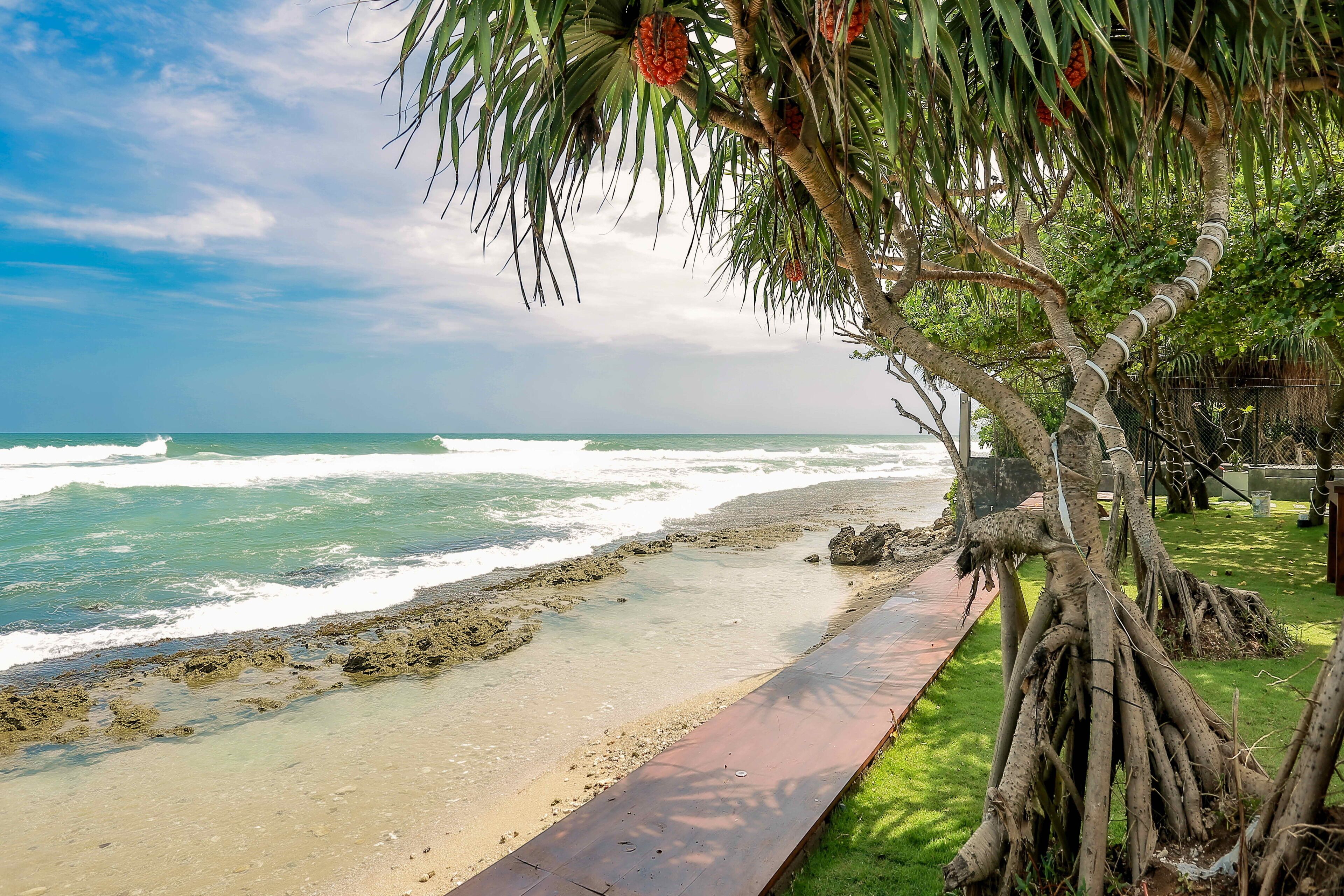 Beach/ocean view