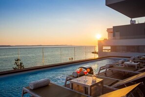 Outdoor pool - Dedaj Resort - Penthouse Suite Arben (Zadar)