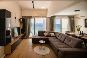 Smart TV, fireplace - Dedaj Resort - Penthouse Suite Arben (Zadar)
